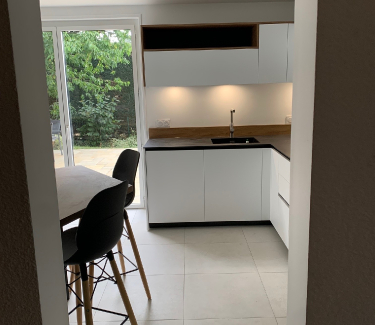 Intemporelle alliance blanc / bois